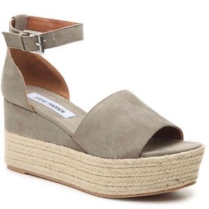 Steve Madden suede grey espadrilles 6 platform heels sandals